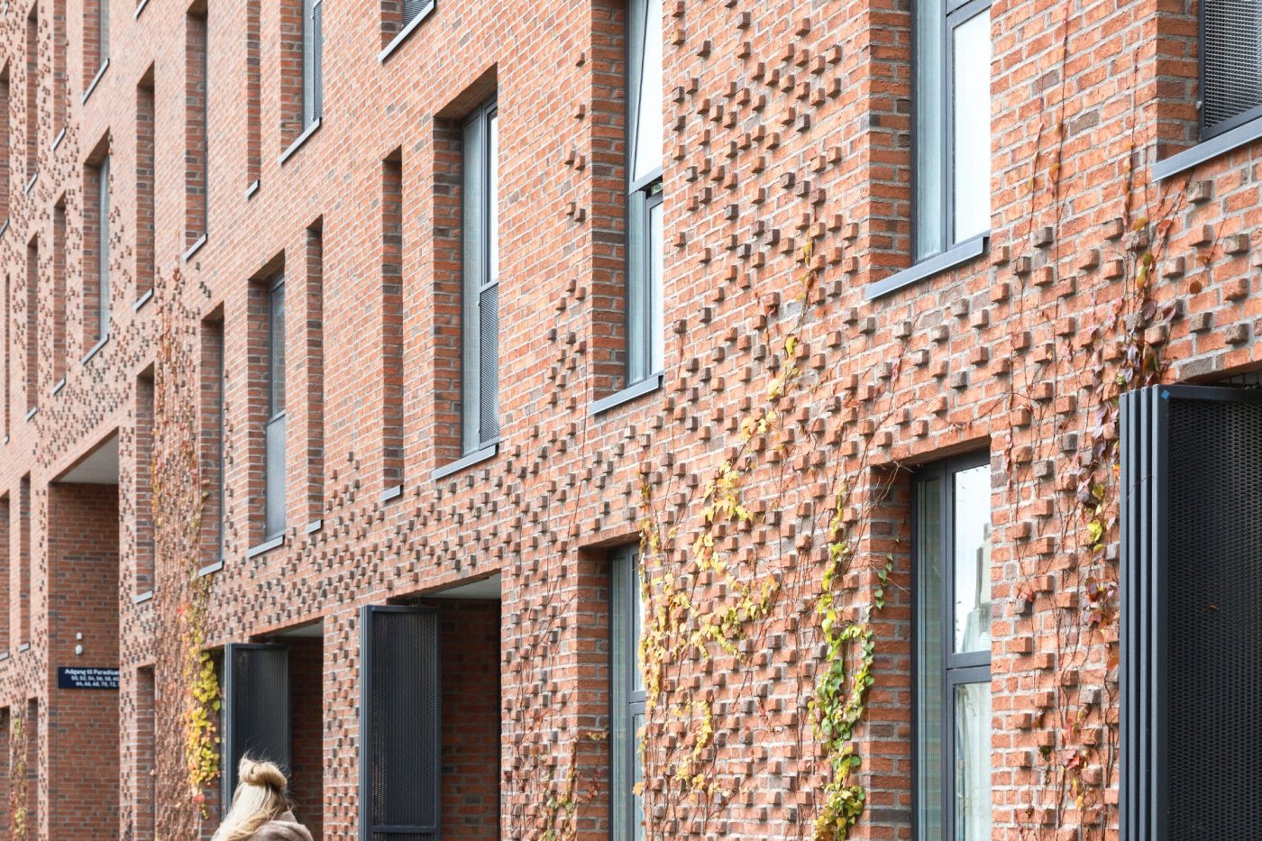 Apartment building, Groenttorvet, Hortensia Hus, Roed haandstroegen