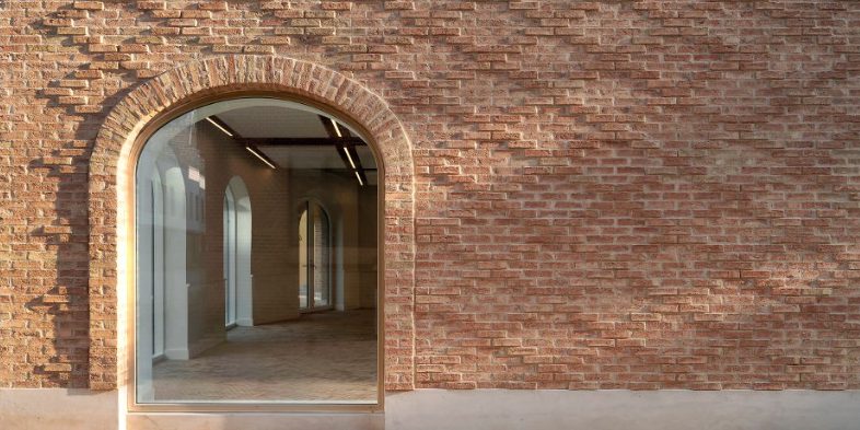 Apartment building, Oluf Bagers Plads, Gulroed haandstroegen