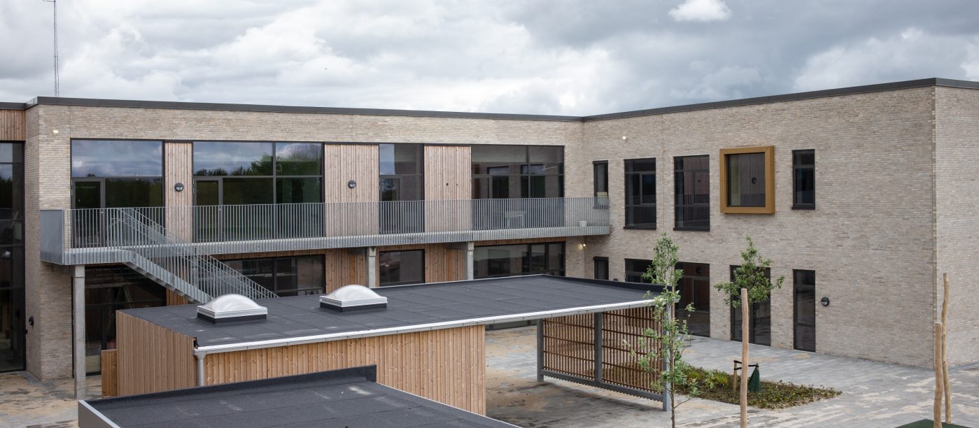 Ziegel: EW2169 Cold Hawaii | Frello Schule, Dänemark