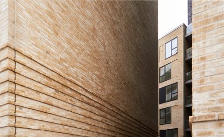 Apartment building, Ceres Plaza, Ceres Byen, Light Coal