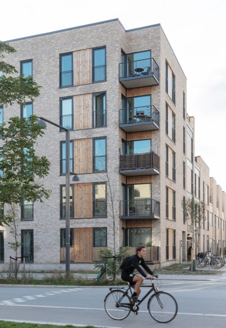 Brick: EW2169 Cold Hawaii | Dolomithusene, Denmark